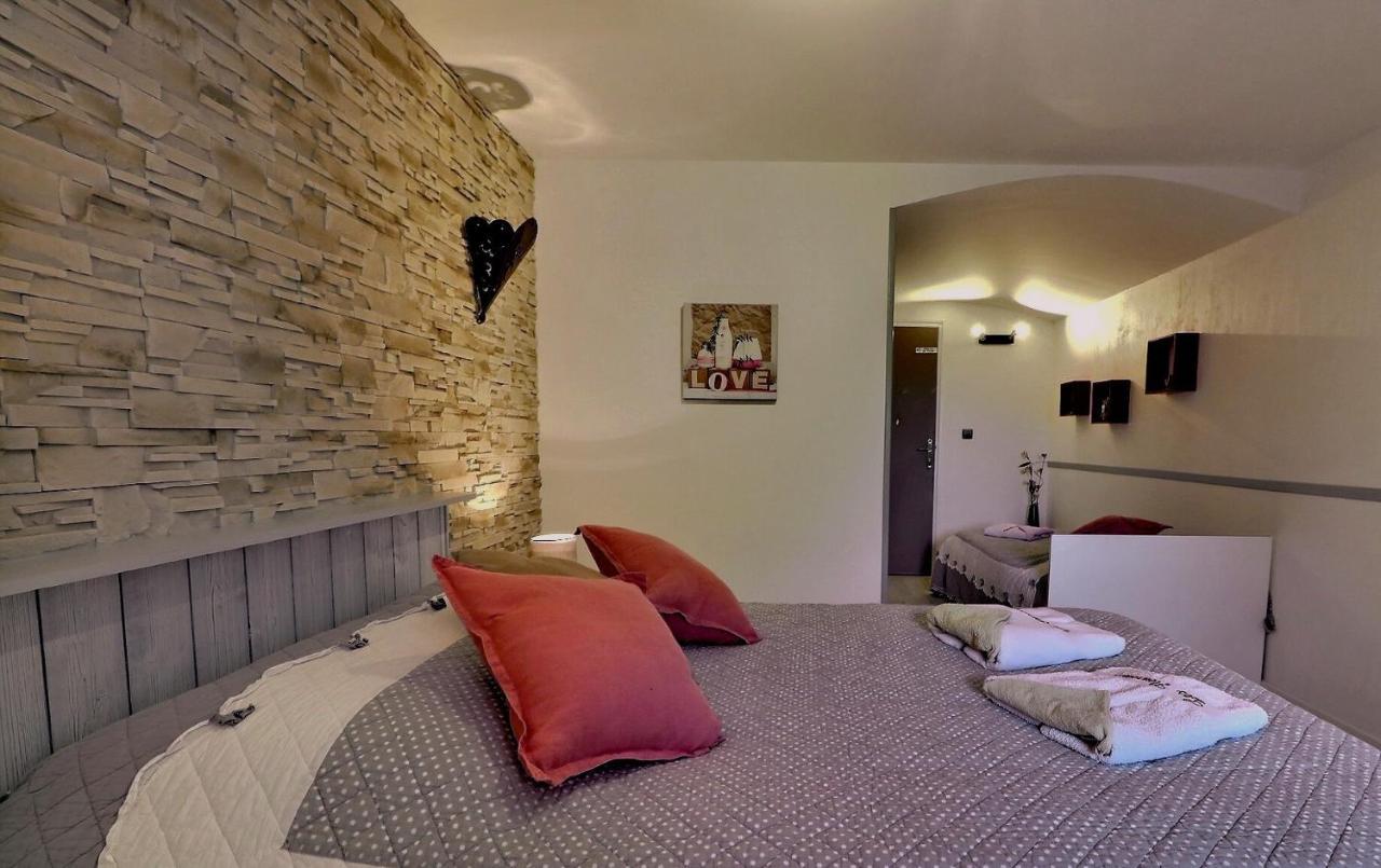 Chambres D'Hotes Les Fleurettes En Baie Du Mont Saint Michel 외부 사진